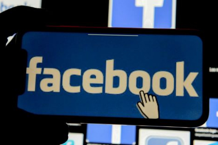 Kuruc.info, Egészséges Fejbőr és a Nyilaskeresztes Párt – íme a facebook feketelistája